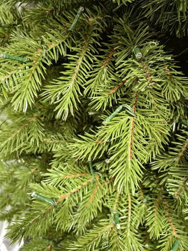 Real Touch Mixed Juniper Pine Christmas Tree with 1500 LED Lights & 3913 Tips - 7.5'