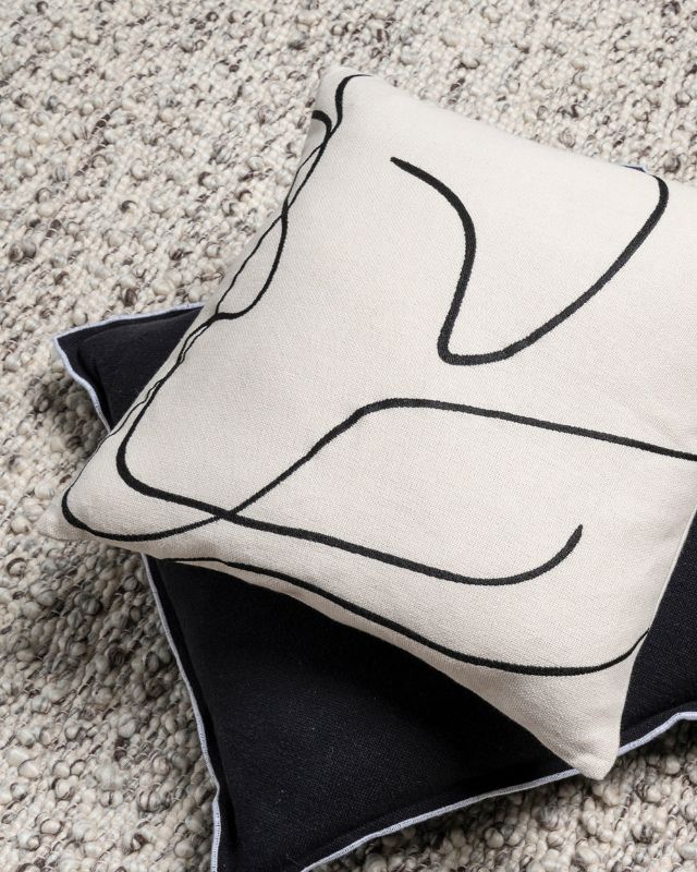 Alejandro Cushion - Black 45x45cm - OLLO