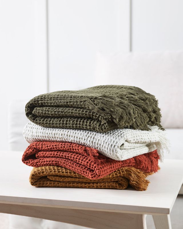 Celine Throw - Olive 125x150cm - OLLO