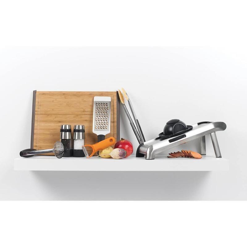 OXO Good Grips Accent Mess-Free Salt & Pepper Grinder Set