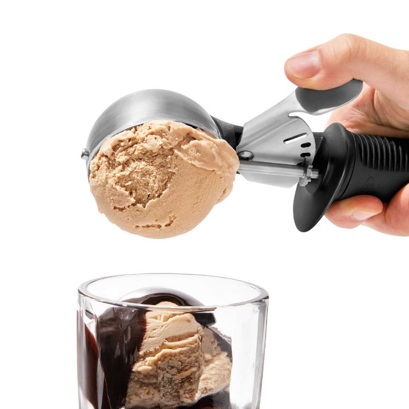 OXO - Trigger Ice Cream Scoop