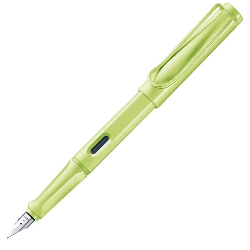 Lamy Safari Fountain Pen in vibrant spring green, featuring a medium nib and ergonomic grip for smooth writing.