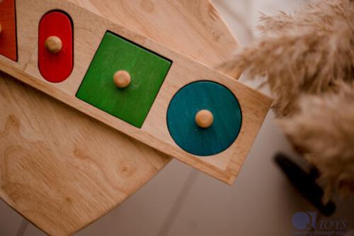 Giant Shape Knob Puzzle