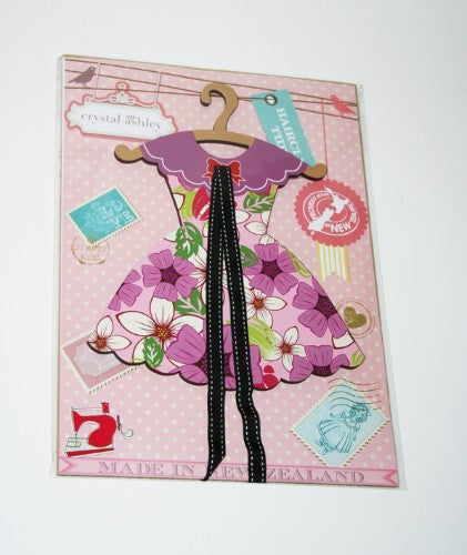 Charming vintage daisy hair clip tidy made from eco-friendly MDF, perfect for organizing hair accessories stylishly.