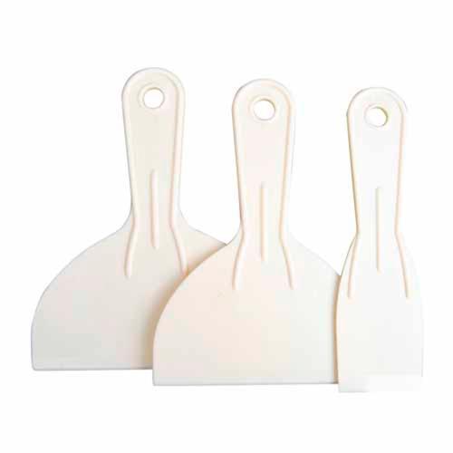 Number 8 Plastic Broad Knife Set 3 Piece Cream