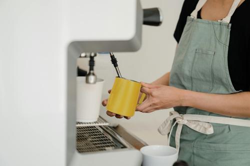 Brew Milk Frothing Jug S/S 600ml Powder Coat Yellow