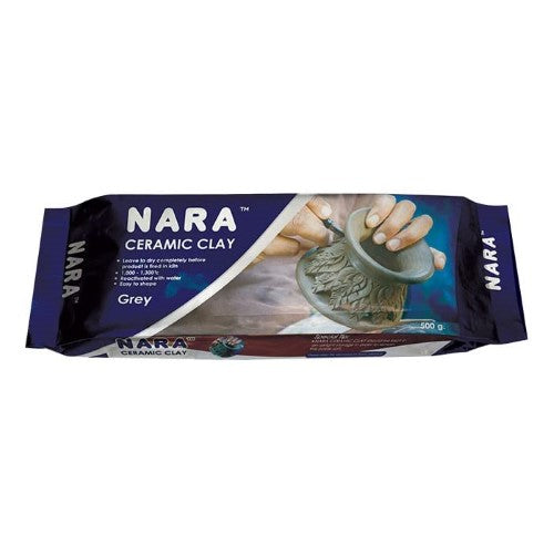 Nara Ceramic Clay 500g in grey, ideal for artists with natural materials, quick-drying, and re-activatable with water.