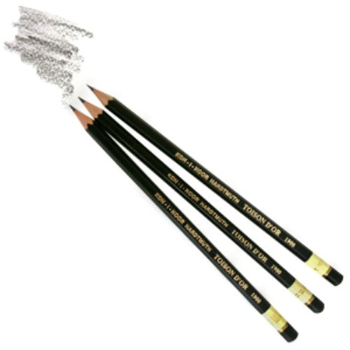 Toison Dor Tech PNC 6 assorted graphite pencils in a classic black envelope, ideal for artists and professionals.