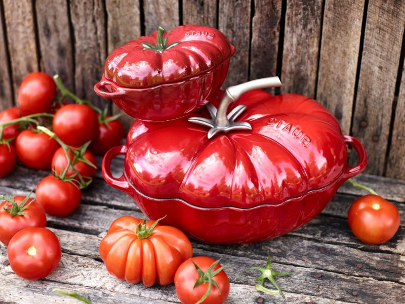 Tomato-Cocotte-Staub-Ceramic-05L