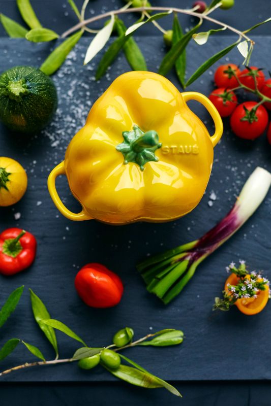 Capsicum-Cocotte-Staub-Ceramic-05L