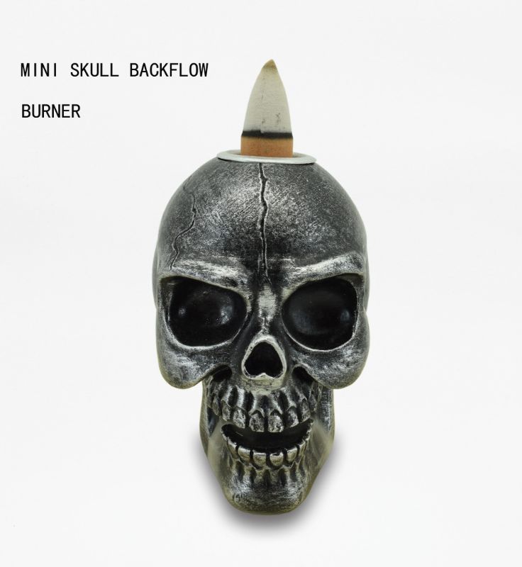 Backflowburner - Mini Skull (7.50cm)