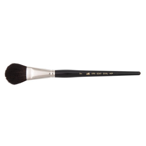 Artist brush with black goat hair, ideal for blending and control in painting with acrylics, watercolors, and inks.