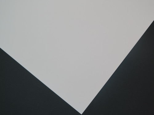 Das A3 Watercolour Paper 300gsm, 20 sheets, perfect for artists to create vibrant artworks without warping.