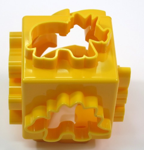 Dinosaur-shaped multi dough cutter for kids, perfect for baking cookies and enhancing creativity.