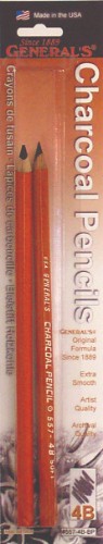 Charcoal Pencil 4B set with intense black finish, perfect for artists and blending in various artistic projects.