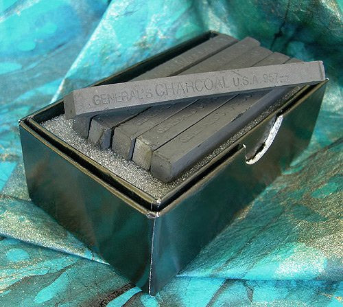 Premium soft compressed charcoal sticks for artists, ideal for sketching, shading, and fine art applications.