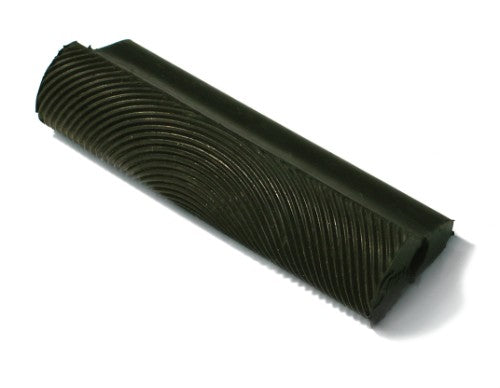Jo Sonja's Graining Tool, a 120 mm rubber tool for creating realistic wood grain effects in various paints.