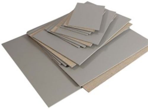 High-quality 300x300mm grey lino block for precise carving and versatile printmaking projects.