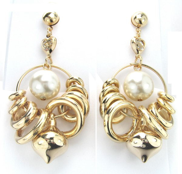 Earrings Gold. Pearl. Rhodium