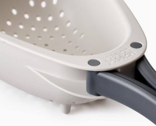 Droplet Mini Compact Colander with folding handles - Joseph Joseph