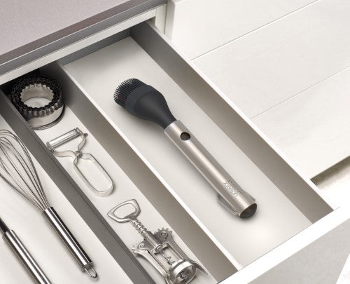 GrillOut BBQ Silicone Basting Brush with retractable head - Joseph Joseph