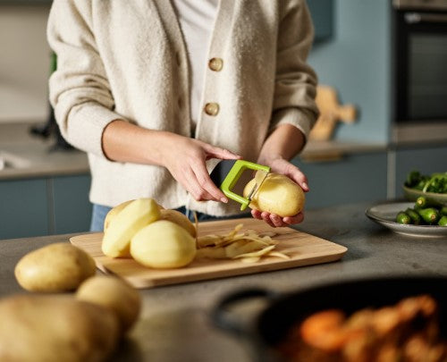 Straight Peeler - Joseph Joseph Duo