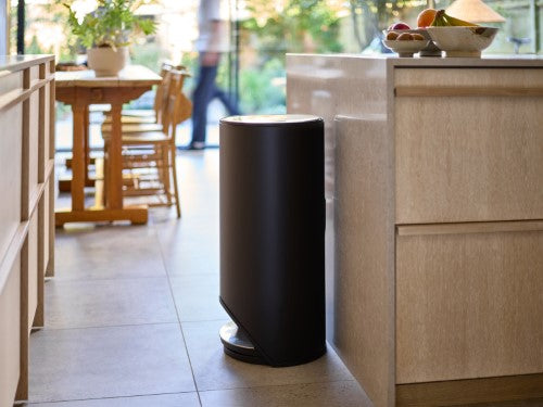 Arc 30L Bin - Carbon Black - Joseph Joseph