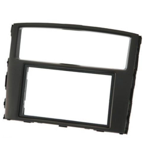 Facia Mitsubishi Pajero -AERPRO