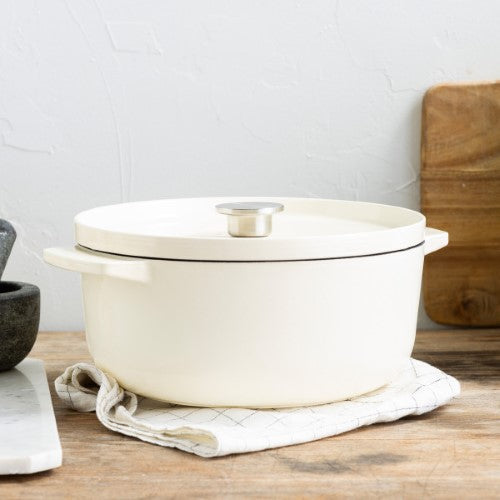 Almond Cream Covered Round Casserole 26cm/5.2L - KitchenAid