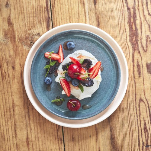 Large Plate 25cm - Blue Flame/Ivory - Emile Henry - Set of 4