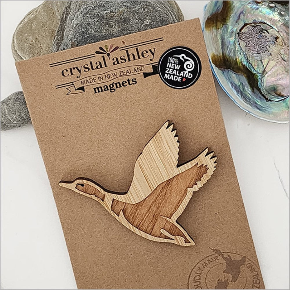 Magnet - Flying Duck (7.6 x 6cm)