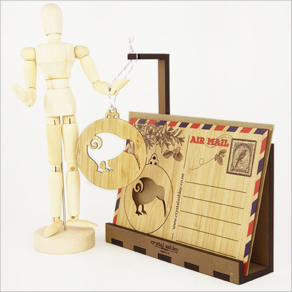 Bamboo Postcard - Kiwi Bauble (15.6 x 11cm)