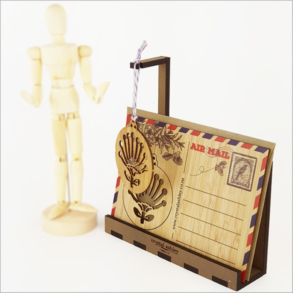 Bamboo Postcard - Pohutukawa Bauble (15.6 x 11cm)