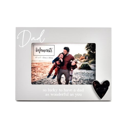 Wooden Photo Frame with Heart - Dad Moments (6 x 4inch)