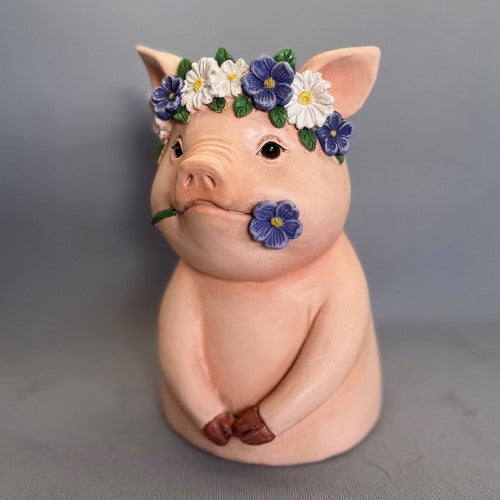 Ornament - Pig With Laurel (10 x 15cm)