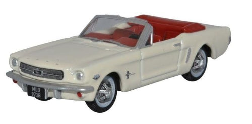Diecast Model - 1965 Ford Mustang Convertible - Scale: 1/87