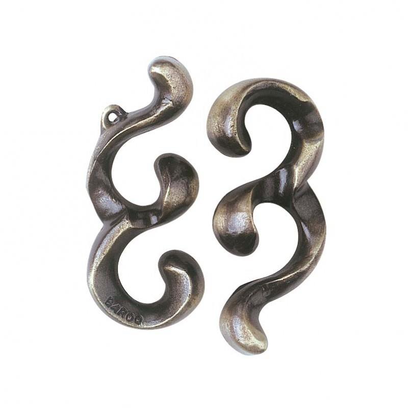 Huzzle Puzzle: Baroq (Lv4) - intricate brain-teaser featuring two intertwined pieces for adults and older kids aged 8+.
