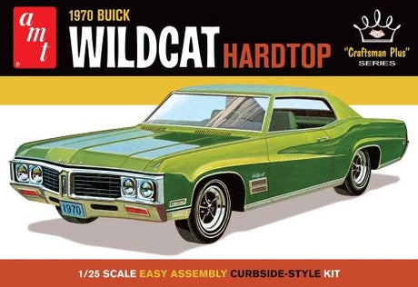 1/25 scale model kit of the 1970 Buick Wildcat Hardtop, featuring detailed components and vintage-style packaging.