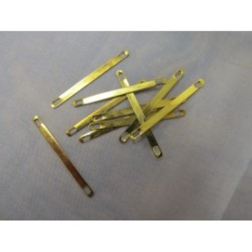 10 durable 40mm chain plates for secure rigging, corrosion-resistant for fresh and saltwater use.