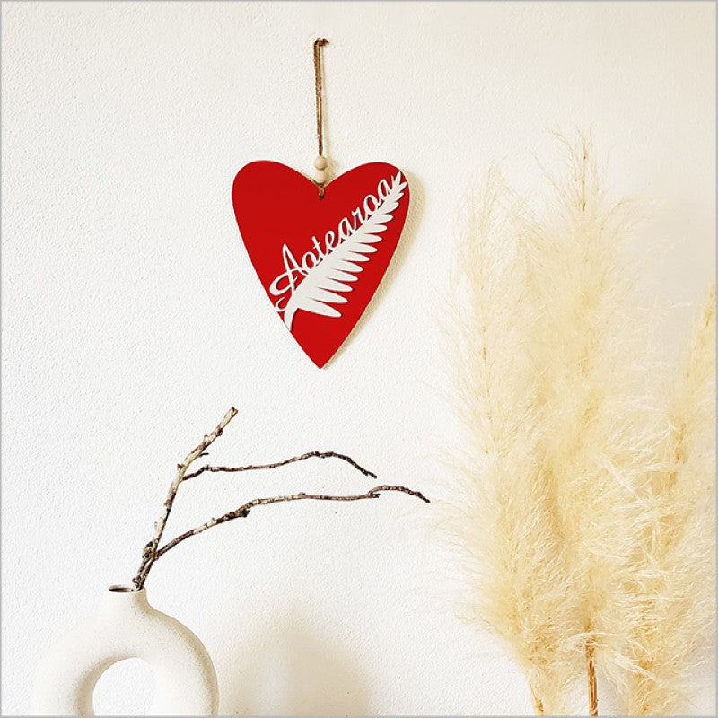 Kiwiana Wall Art - ACM Heart Aotearoa Fern (White)