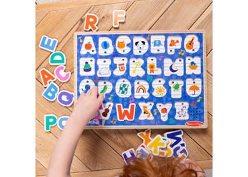Melissa & Doug - Ms. Rachel Alphabet Phonics Puzzle