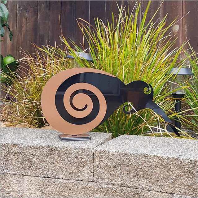 Freestanding 2 Tone Moko Kiwi art piece in Black & Brushed Copper, ideal for outdoor decor and Kiwiana enthusiasts.