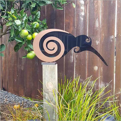 Freestanding 2 Tone Moko Kiwi art in Black & Brushed Copper, ideal for enhancing outdoor spaces with Kiwiana charm.