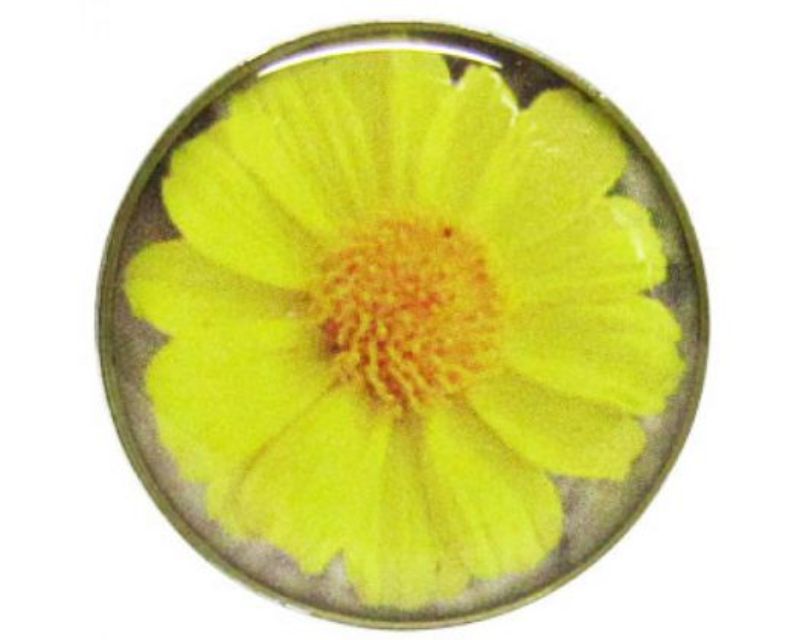 Vibrant sunflower accessory from Snaps REDFOX, perfect for casual outings, adding color and style to any outfit.