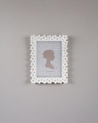 Ornate Photo Frame 5x7 - White