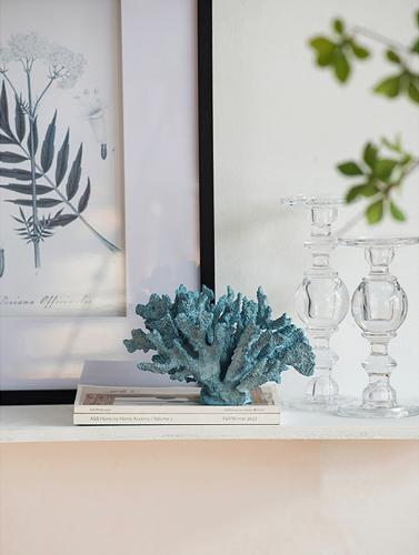Blue Faux Coral - 250 X 190 X 165
