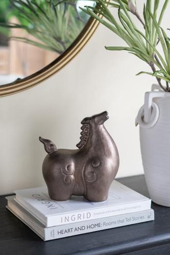 Ceramic Horse - 210 X 105 X 290