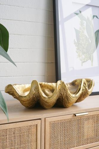 Gold Decrotive Clam