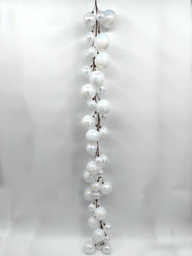 Christmas Baubles Garland - 200cm (White)