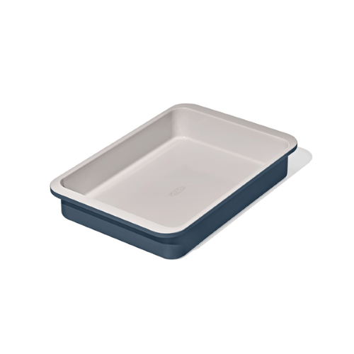 Coated Cake Pan - OXO Good Grips Ceramic Bakeware (33 x 23cm)